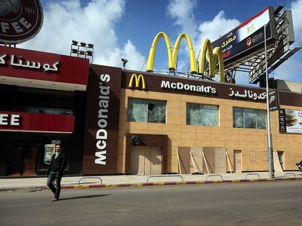 Toko-toko di Mesir Tutup