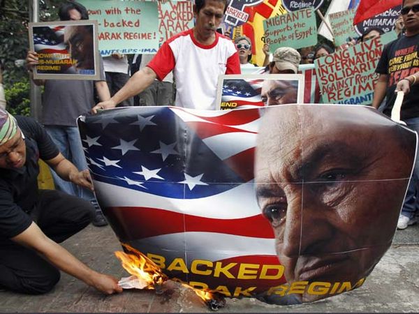 Demo Anti Mubarak di Luar Mesir