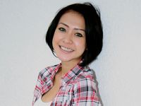 Imey Liem, Si Cuek dan Tomboy