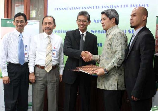 Bank Bukopin Syariah Jual Sukri