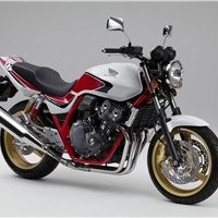 Honda CB400 Edisi Khusus Hanya 500 Unit