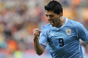 Bersama Si Merah, Suarez Ingin Sukses
