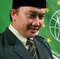 Fraksi PKB Diultimatum Cabut Dukungan Pelengseran Risma 2 x 24 Jam