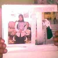 Bisa Kontak dengan Anak di Mesir, H Munir Plong