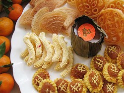 Kue Kering Lezat Khas Imlek