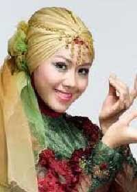 Gita KDI, Pedangdut yang Duduk di Kursi Dewan