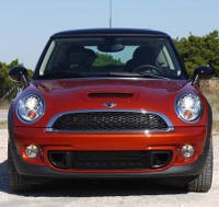 Rela Tato Penis untuk Dapat Mini Cooper