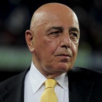 Galliani Kritik Pasar Transfer Inggris
