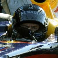 Vettel Senang tapi Jalan Masih Panjang