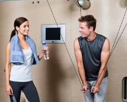 9 Dari 10 Wanita Indonesia Menyukai Pria Berkeringat