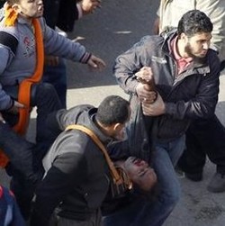 3 Tewas & 639 Terluka Dalam Bentrok di Mesir