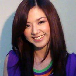 Imlek, Franda Wajib Pakai Baju Merah