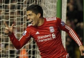 Gol Suarez Kejutkan Dalglish