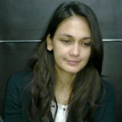 Ariel Divonis Bersalah, Luna Maya Ganti Pengacara