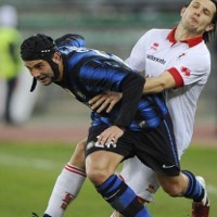 Tinju Pemain Bari, Chivu Bakal Ditindak