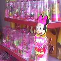 Jelang Valentine, Pedagang Bunga Resah Hadapi Hujan