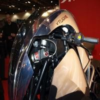 Motor Aneh Bertenaga Seperti Ducati Monster