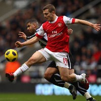 Comeback Sensasional, Newcastle Imbangi Arsenal 4-4