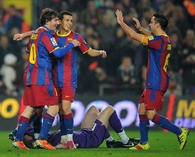 Trigol Messi Kokohkan Barca di Puncak