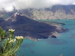 Pesona Gunung Rinjani