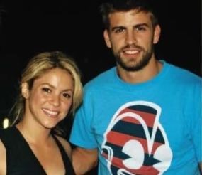 Pique Memang Pacaran dengan Shakira