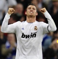 Penerus Di Stefano adalah Ronaldo, Bukan Messi