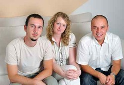 Risiko Perempuan yang Bersuami Lebih dari 1 Pria