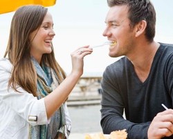 3 Perilaku Wanita Yang Disenangi Pria