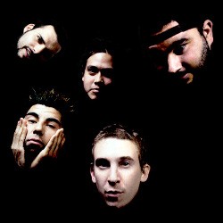 Kena Macet di Jakarta, Deftones Dendangkan Lagu Bruno Mars