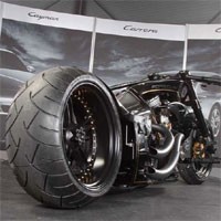 Aura Porsche di Motor Besar