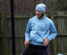 Beckham Perpanjang Masa Latihan bersama Spurs