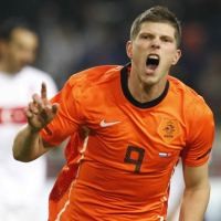 Huntelaar Memancing Naluri Lagi di Belanda