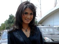 Tamara Geraldine Comeback