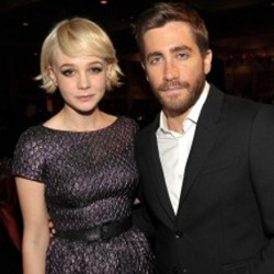Putus dari Taylor Swift, Jake Gyllenhaal Kencani Carey Mulligan