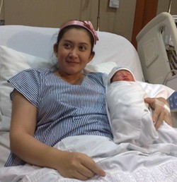 Cerita Detik-detik Kelahiran Anak Pertama Nafa Urbach