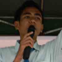 Ratusan Siswa SMP-SMA Luqman Al-Hakim Gelar Hari Pers