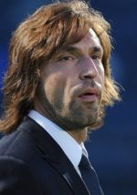Milan Dikejar Deadline Pirlo