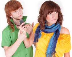 42% Orang Tak Masalah Putus Hubungan Lewat SMS