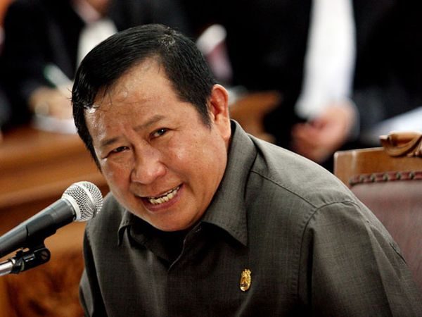 Susno Diperiksa Sebagai Terdakwa