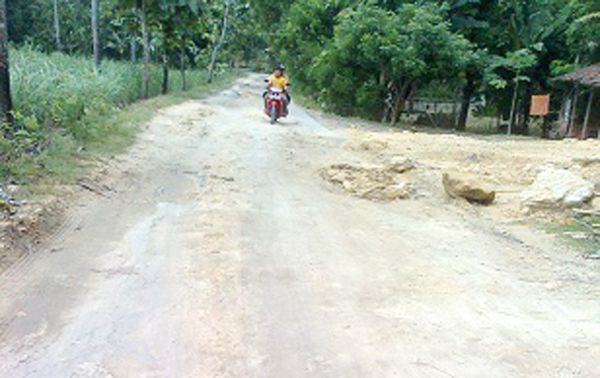 Jalanku Hantu Perjalananku 