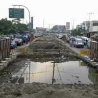 Mengapa Jalur Trem Bawah Fly Over Diponegoro Baru Disoal Sekarang?