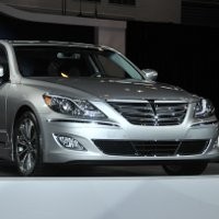 Hyundai Genesis Makin Ngebut