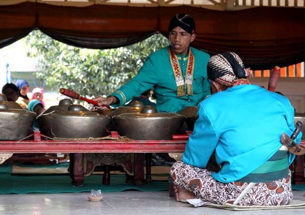 Gamelan Sekaten Kraton Yogyakarta Dibunyikan