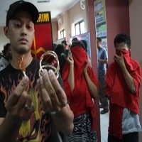 Jual Perhiasan Dicampur Tembaga, Pasutri Ditangkap