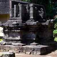 Lahan dan Candi Songgoriti Terancam Jadi Rebutan