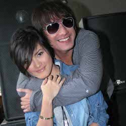 Firman Idol Jatuh Cinta pada Pasangan Duetnya