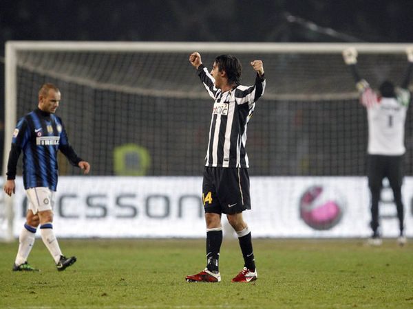 Juventus Tundukan Inter Milan