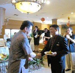 Santap Menu Oriental di Thai Garden Resto The Majesty Hotel