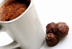 Cokelat Hangat Lebih Sehat Daripada Permen Cokelat