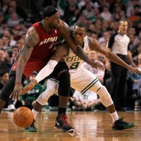 Triple-double Rondo Bantu Celtics Bungkam Heat